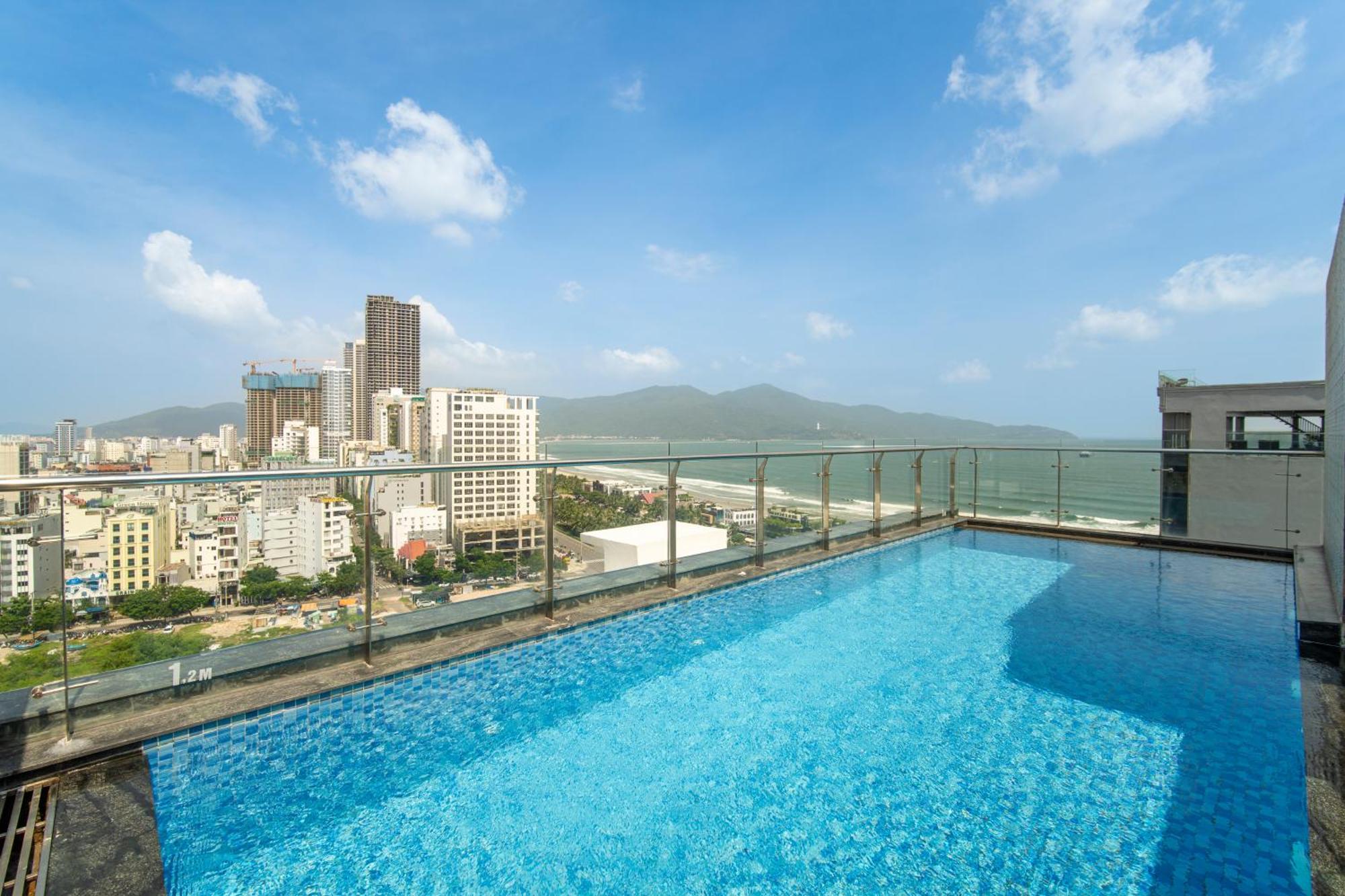 Delicate Hotel Da Nang Bagian luar foto