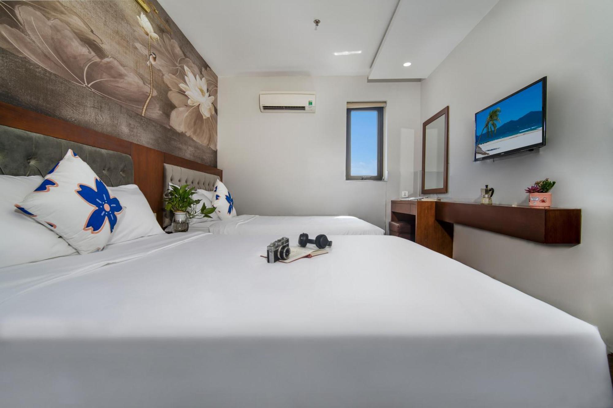 Delicate Hotel Da Nang Bagian luar foto