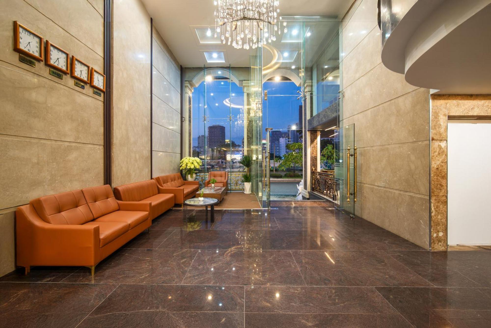 Delicate Hotel Da Nang Bagian luar foto
